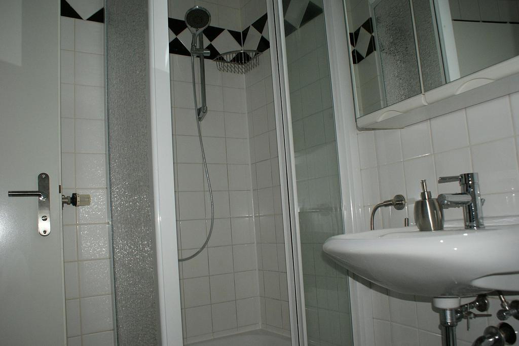 Hotel Garni Aaberna Berlín Pokoj fotografie